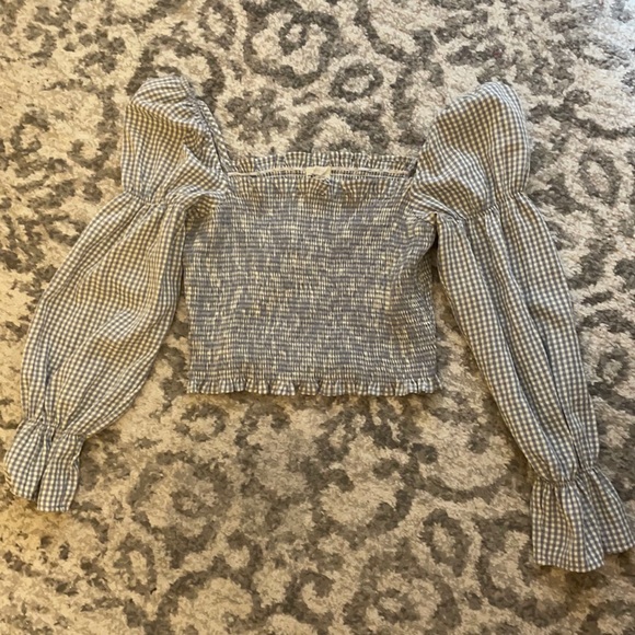 Urban Outfitters Square Neck puffy sleeve blouse - Picture 1 of 2